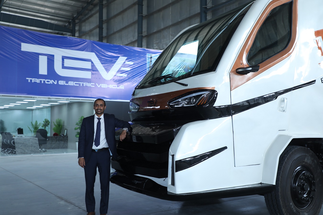 Triton EV’s R&D Facility At Kheda Showcased Triton Electric Truck ...